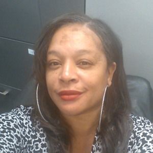 Meet your Posher, Denise